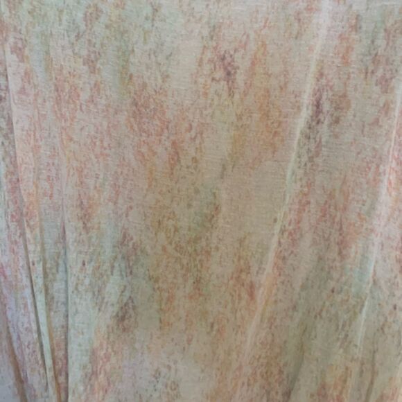 Victoria’s Secret Pastel multicolor top size M - Picture 3 of 9